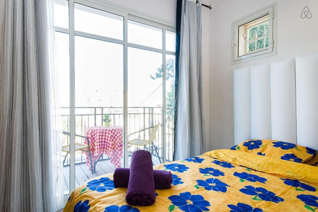 Casa De Aharon Apartments Хайфа Экстерьер фото