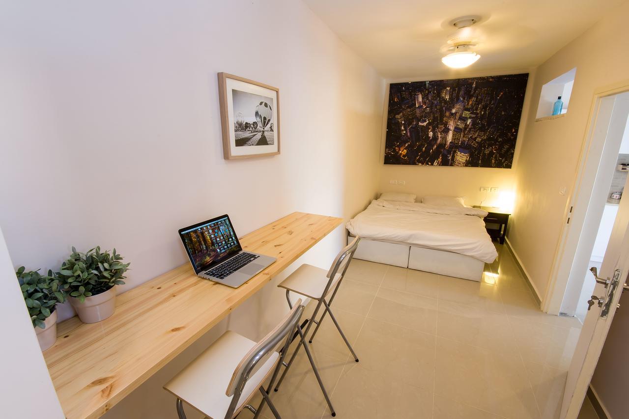 Casa De Aharon Apartments Хайфа Экстерьер фото