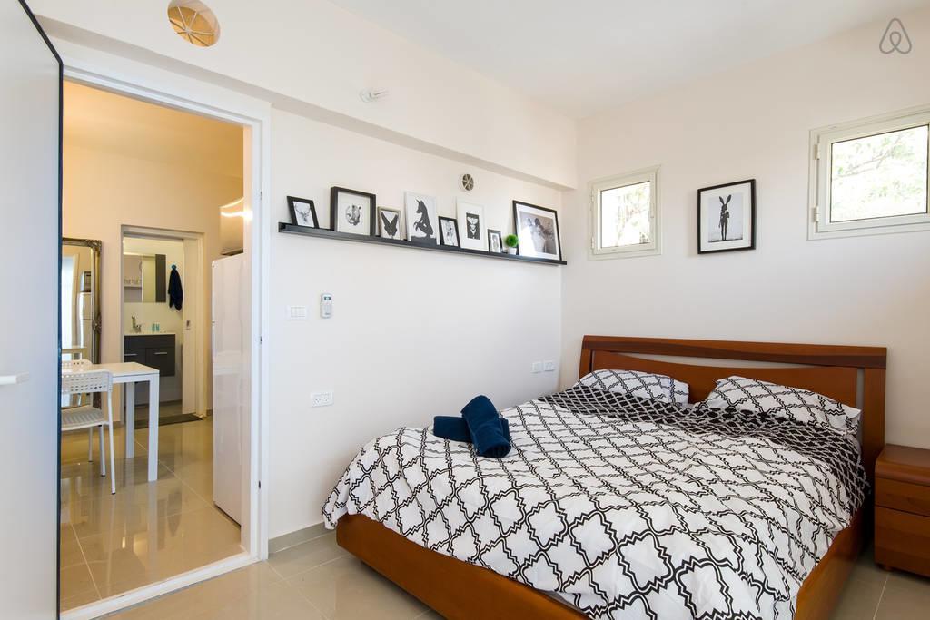 Casa De Aharon Apartments Хайфа Экстерьер фото